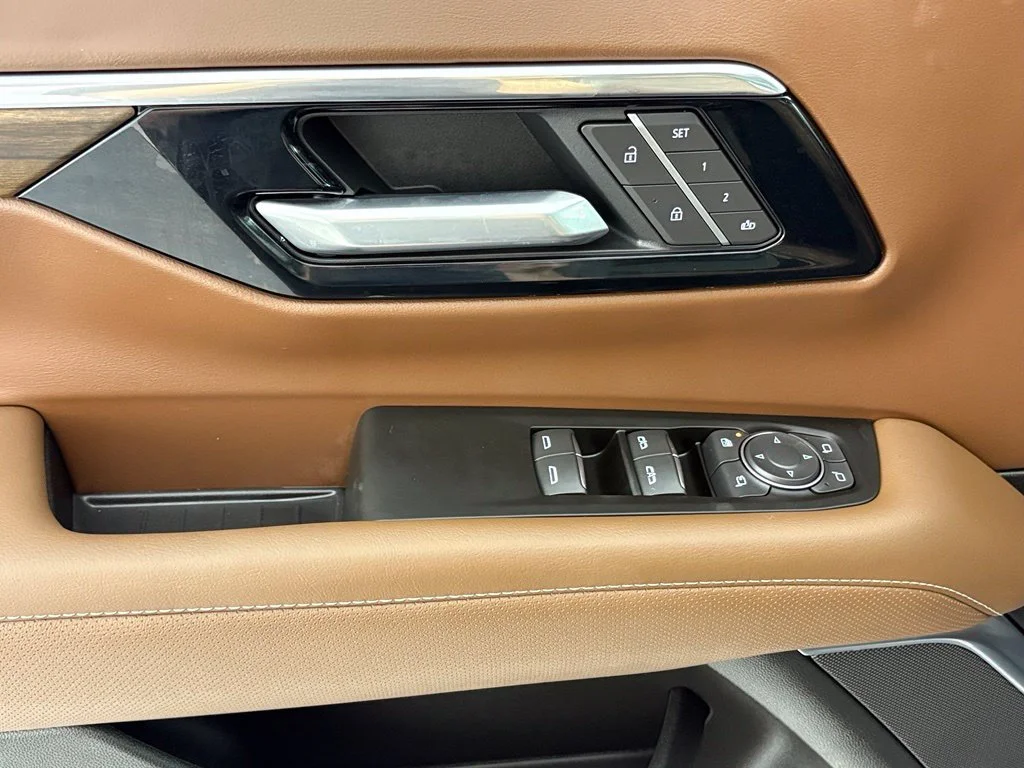 2026 Chevrolet Suburban High Country - Photo 33