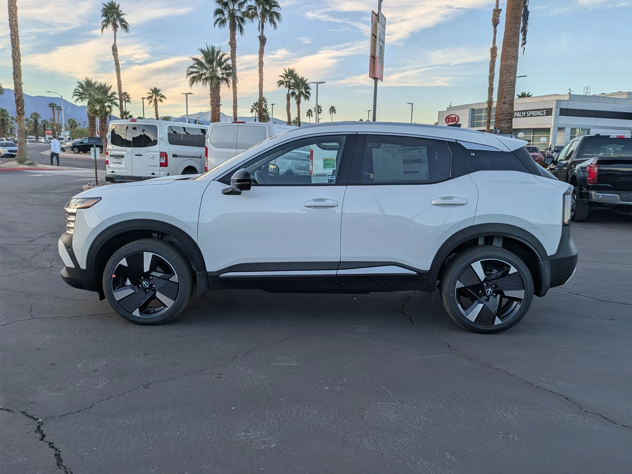 New 2026 Aspen White Tricoat Nissan SR image 3