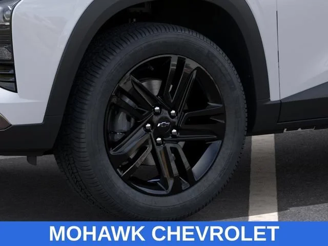 New 2026 Summit White Chevrolet ACTIV image 9