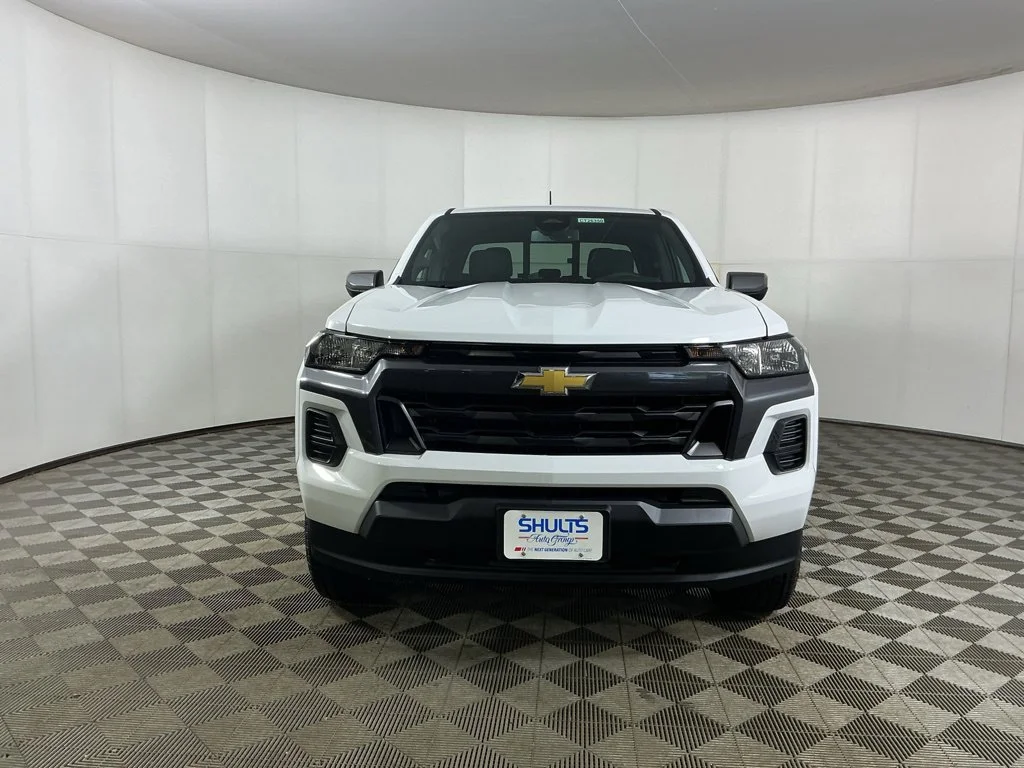 New 2026 White Chevrolet LT image 2