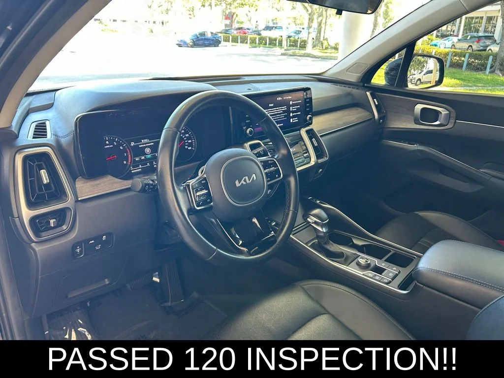 Used 2022 Black Kia EX image 8