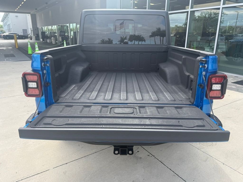 2025 Jeep Gladiator Rubicon - Photo 37