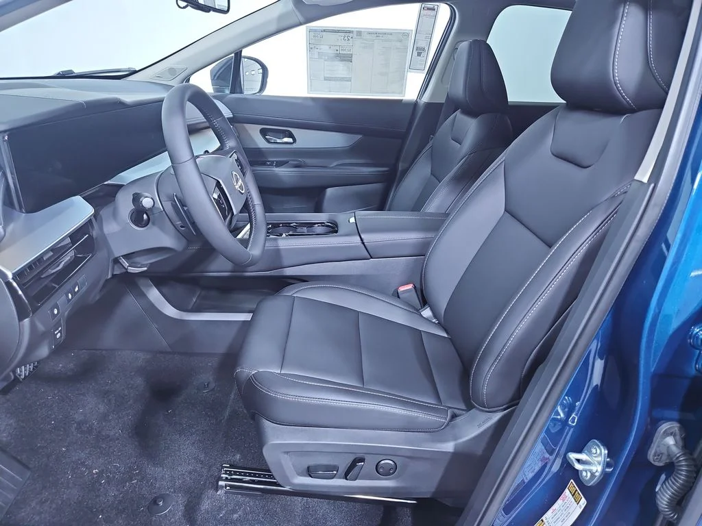 2025 Nissan Murano SL - Photo 9