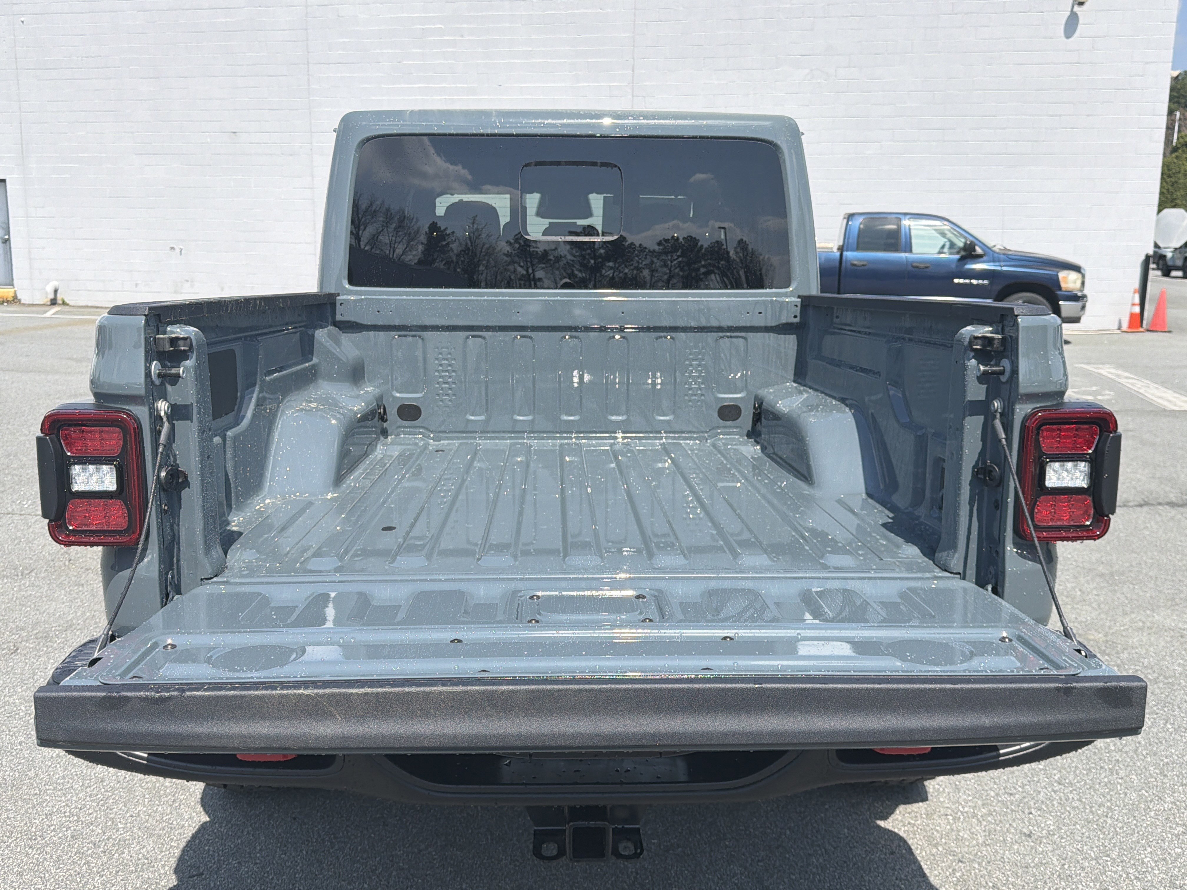 New 2026 Anvil Clearcoat Jeep Rubicon image 22