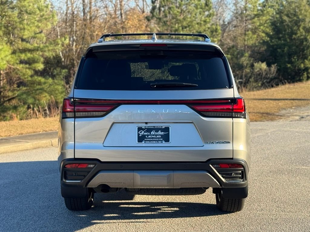 2025 Lexus LX 700h Luxury - Photo 13