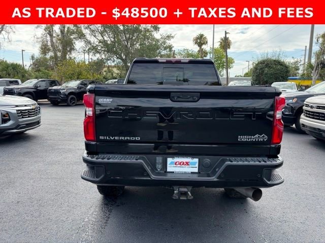 Used 2022 Black Chevrolet High Country image 5