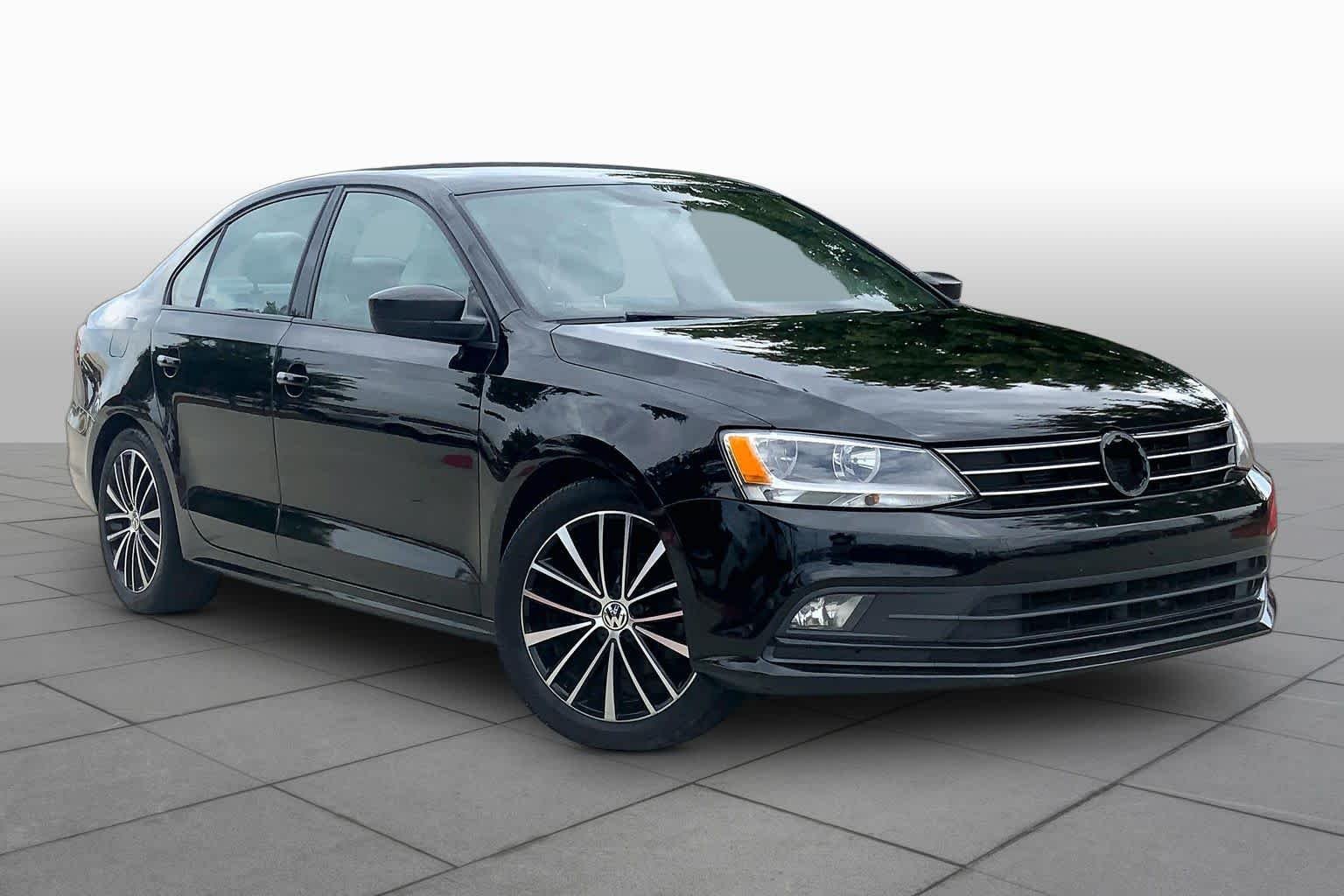 Used 2016 Black Uni Volkswagen 1.8T Sport image 3