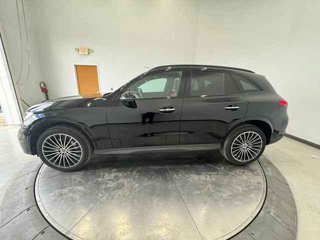 New 2026  Mercedes-Benz GLC 300 image 15
