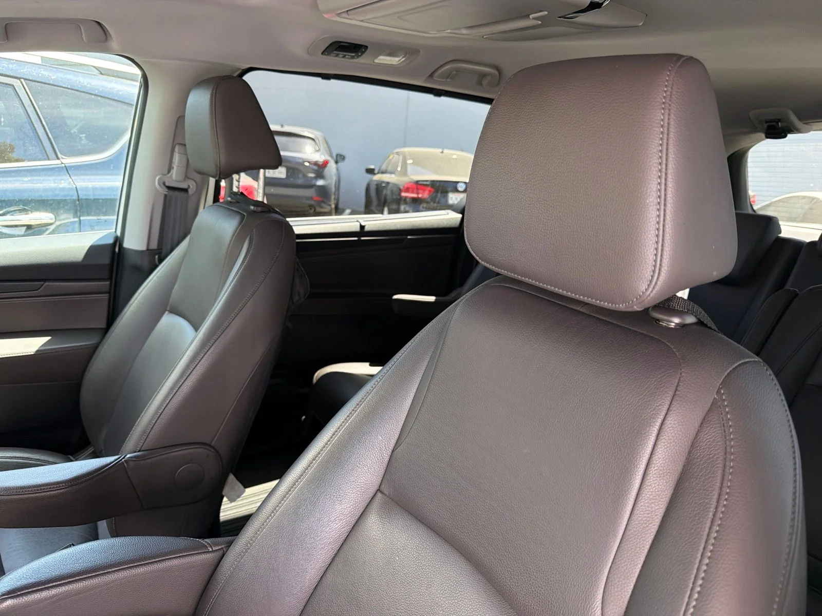 Used 2018 White Diamond Pearl Honda EX-L image 7