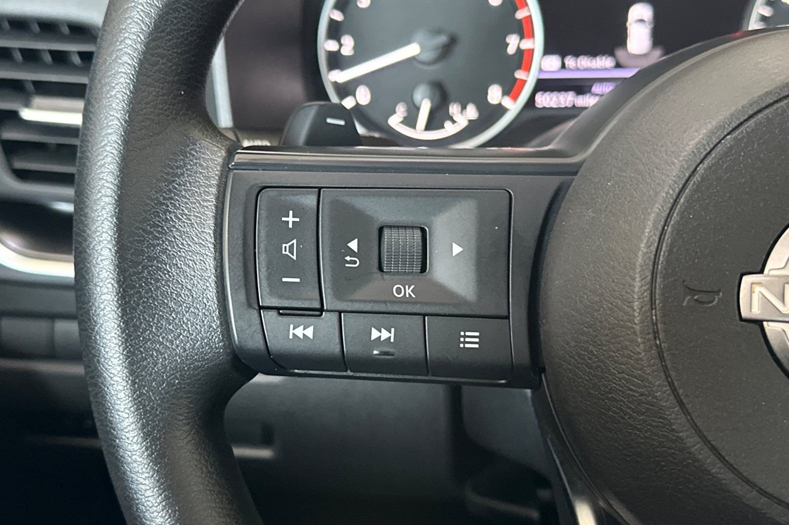Used 2024 Blue Nissan SV image 26