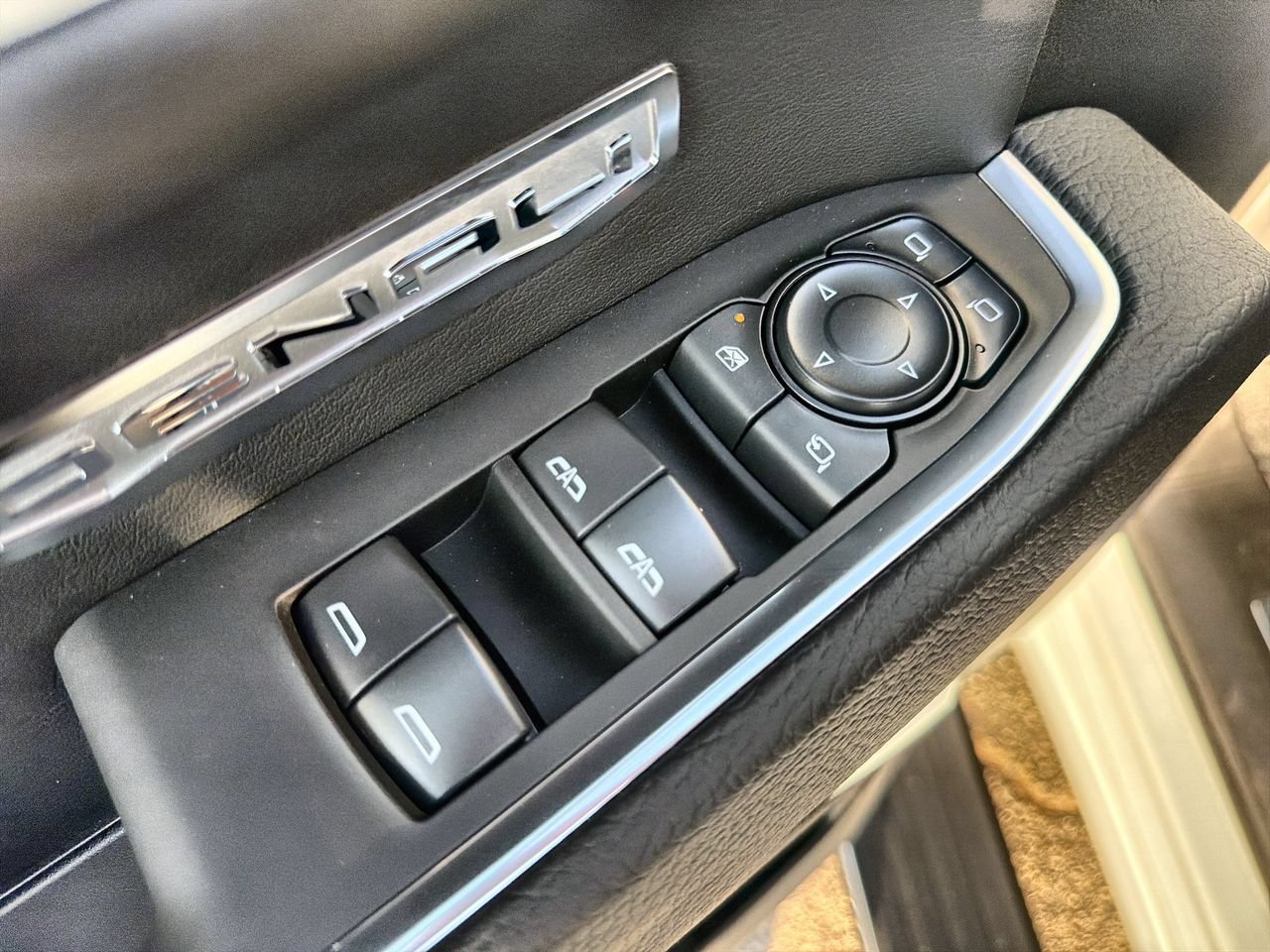 New 2026 Glacier White Tricoat GMC Denali image 19