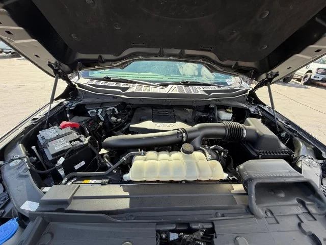 Used 2022 Gray Ford XLT image 24