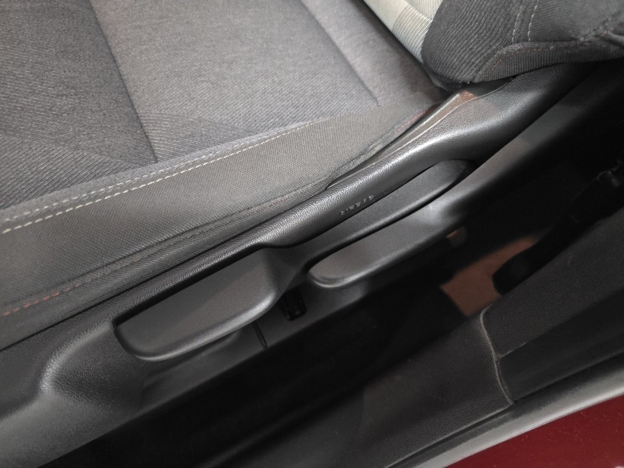 Used 2024 Red Chevrolet 1RS image 24