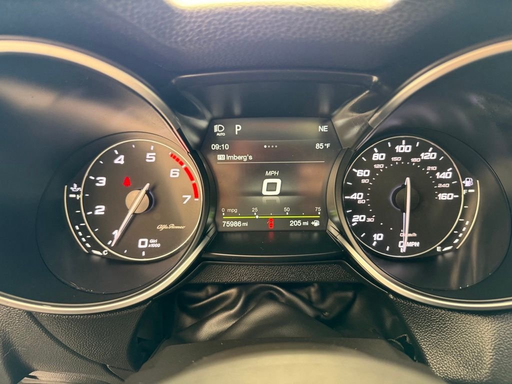 Used 2018 White Alfa Romeo Ti image 34