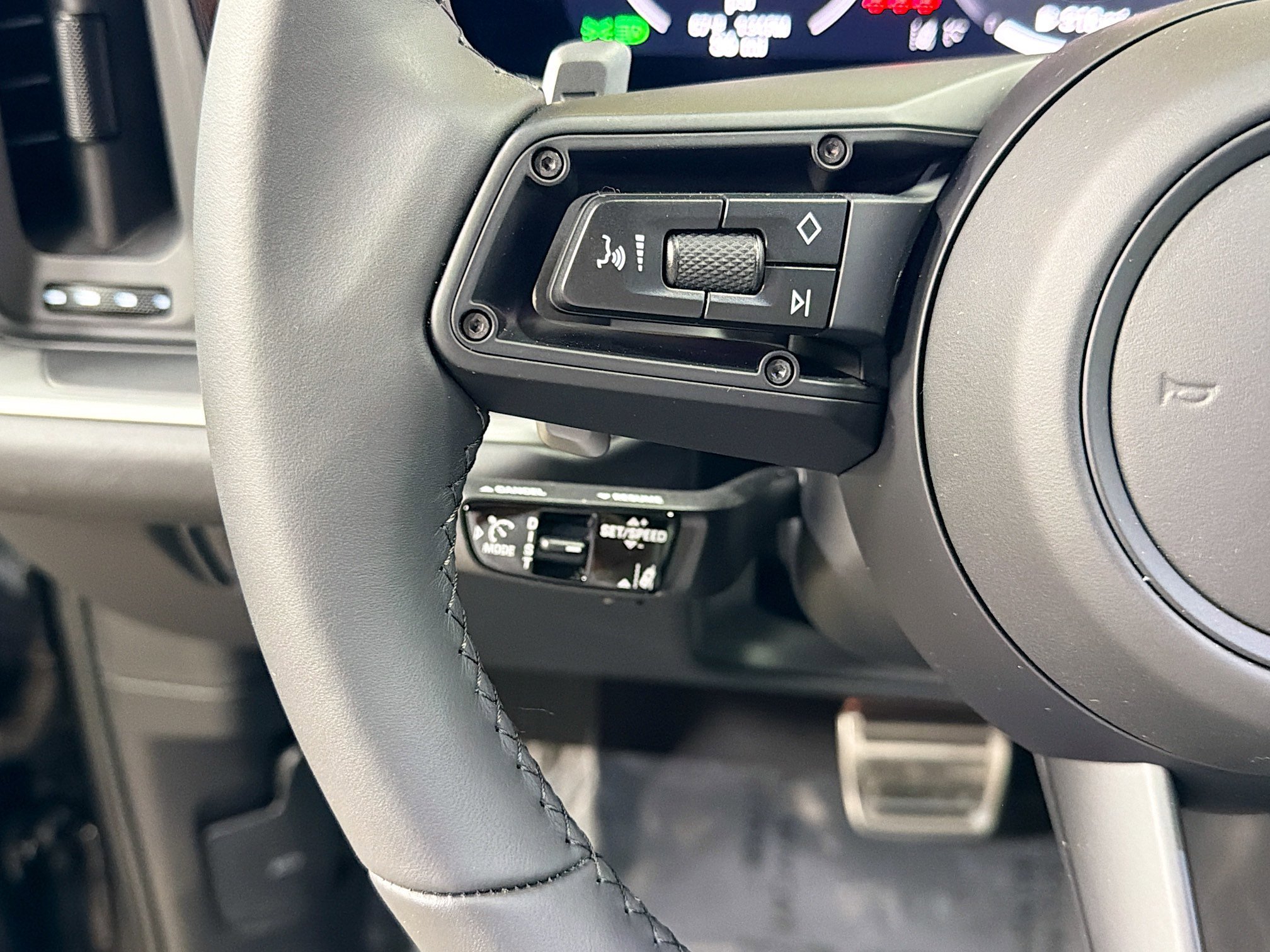 2026 Porsche Cayenne Coup S - Photo 36