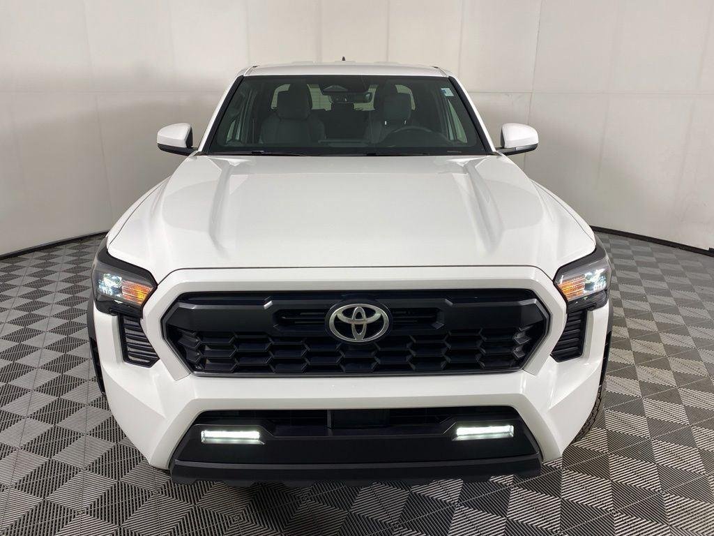 Used 2025 Ice Toyota TRD Off-Road image 7