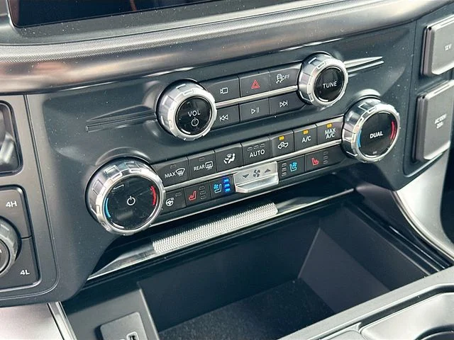 New 2026 Black Metallic Ford Tremor image 11