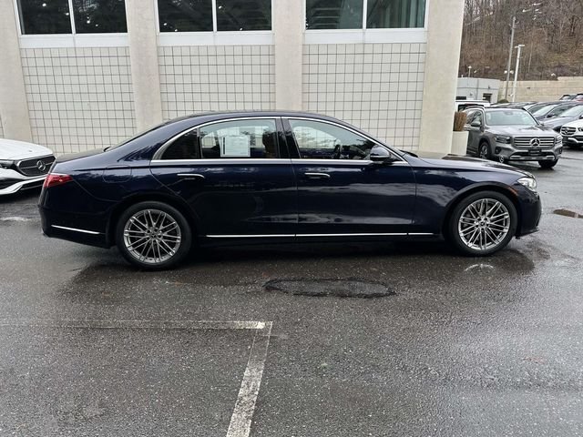 Certified Used 2022 Blue Mercedes-Benz S 580 image 4
