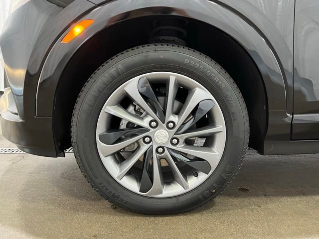 Used 2023 Black Buick Select image 24