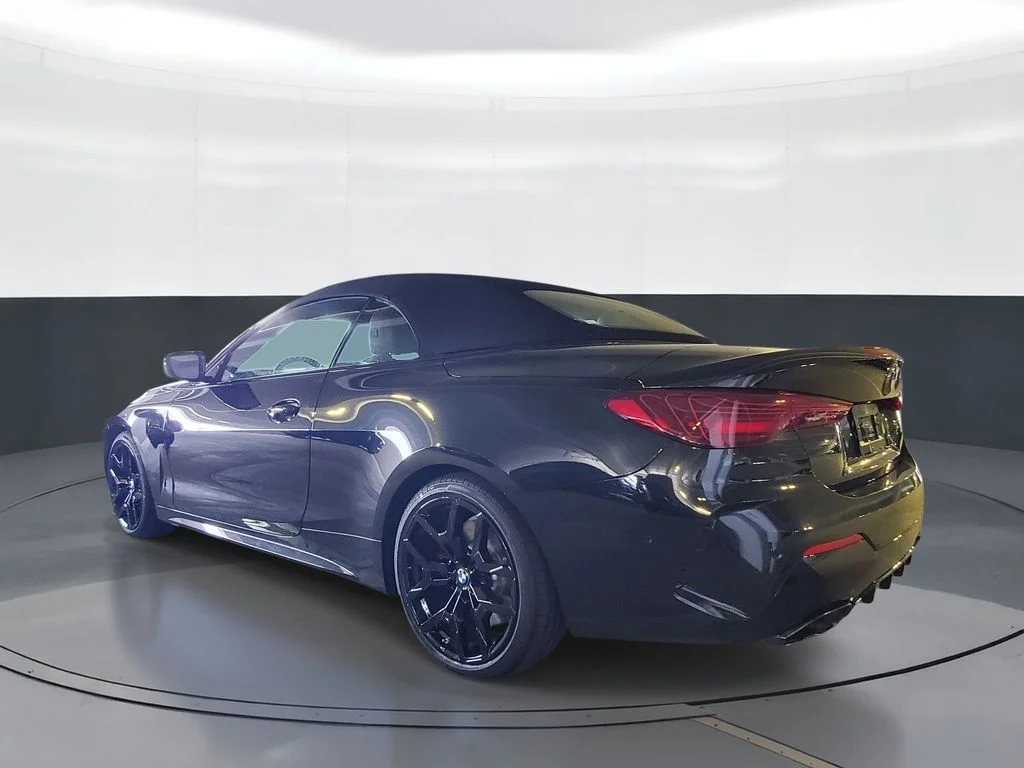 New 2027 Black Sapphire Metallic BMW  image 4
