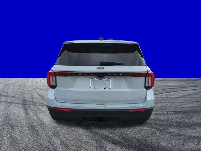 New 2026 Space White Metallic Ford Active 100A image 5