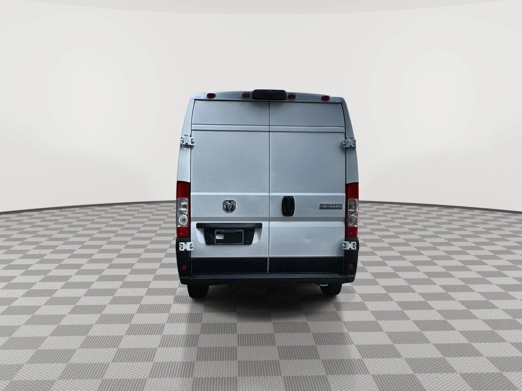 Used 2025 White Ram High Roof image 7