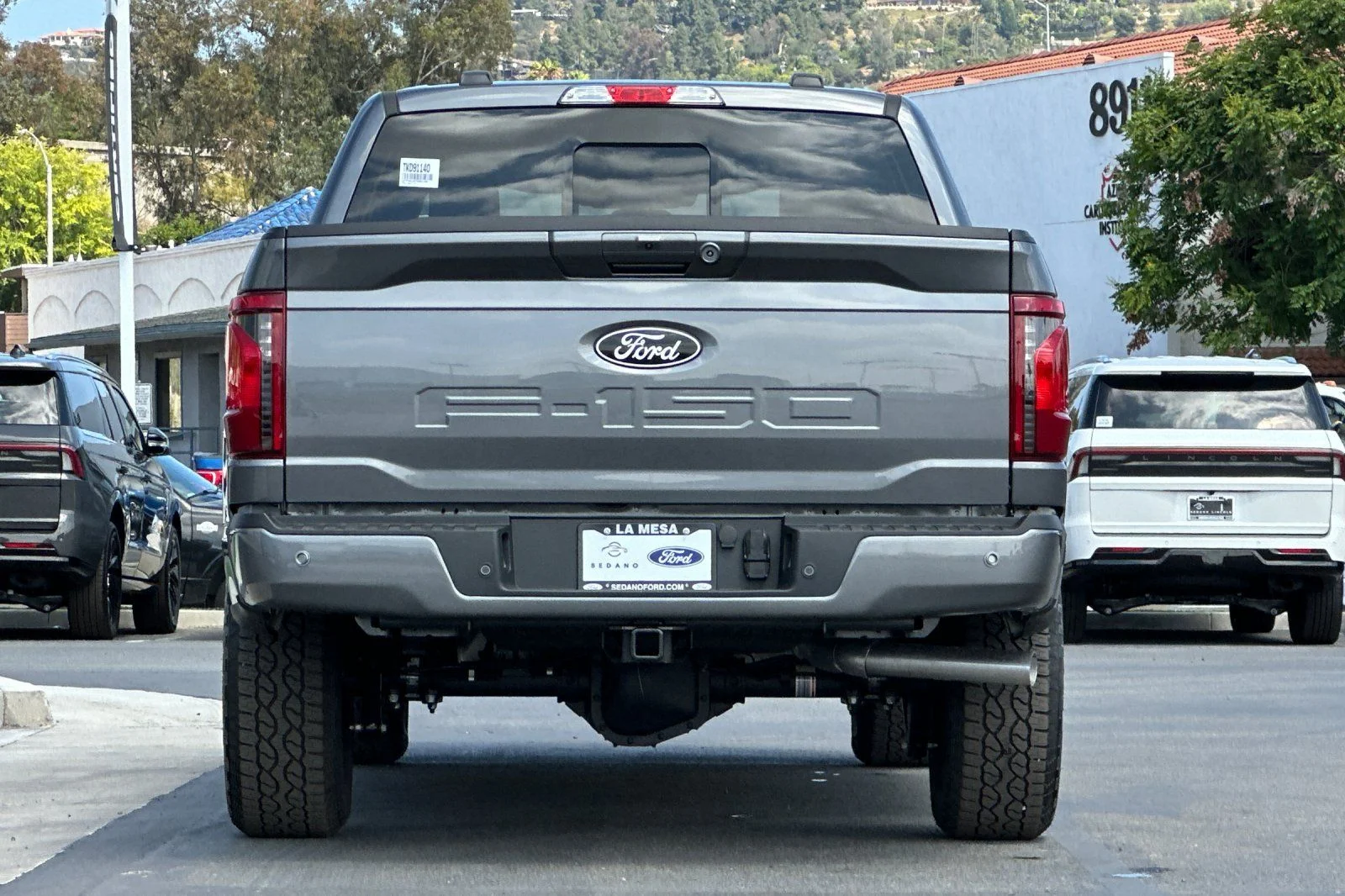 New 2026 Carbonized Gray Metallic Ford XLT image 4