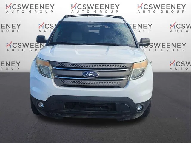 Used 2015 White Ford Base image 8