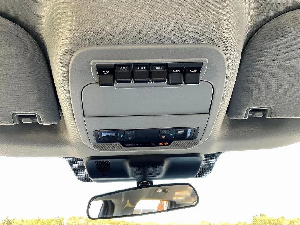 Used 2026 Gray Ford XL image 19