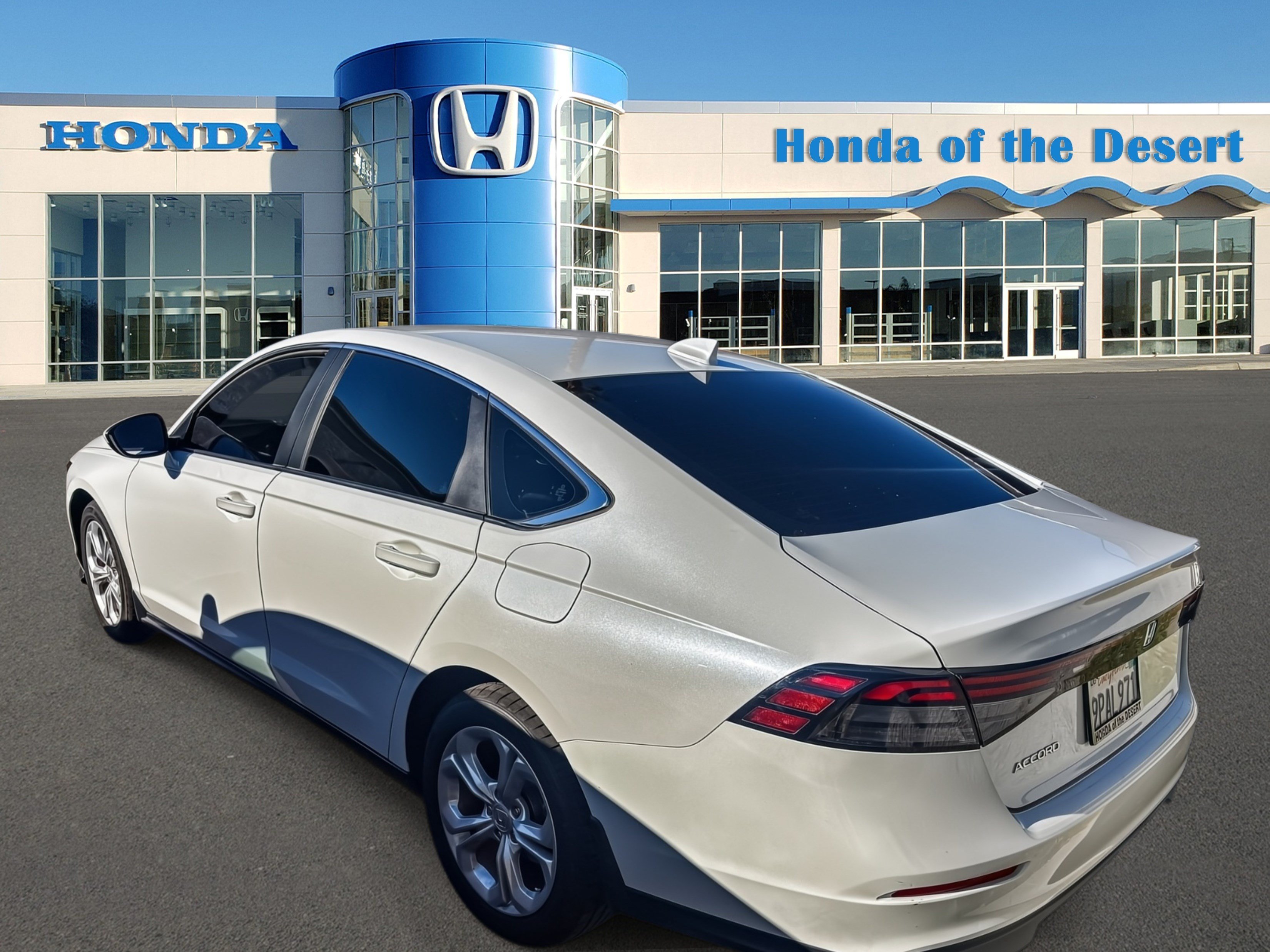 Used 2024 Platinum White Pearl Honda 1.5T LX image 22