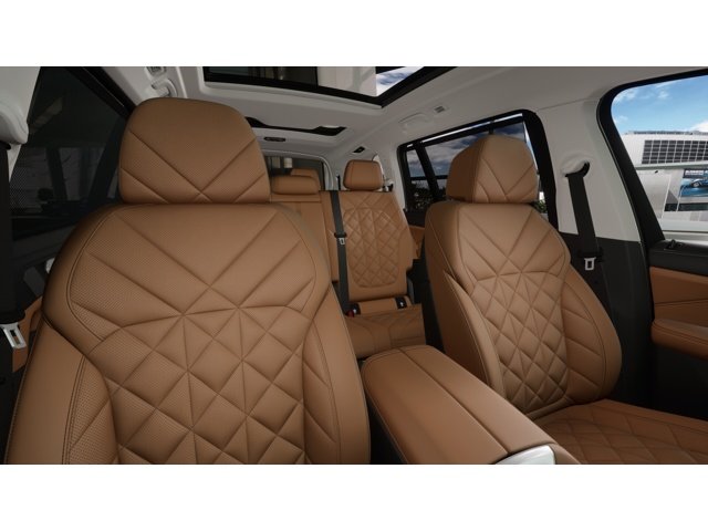 New 2027 Mineral White Metallic BMW xDrive40i image 11