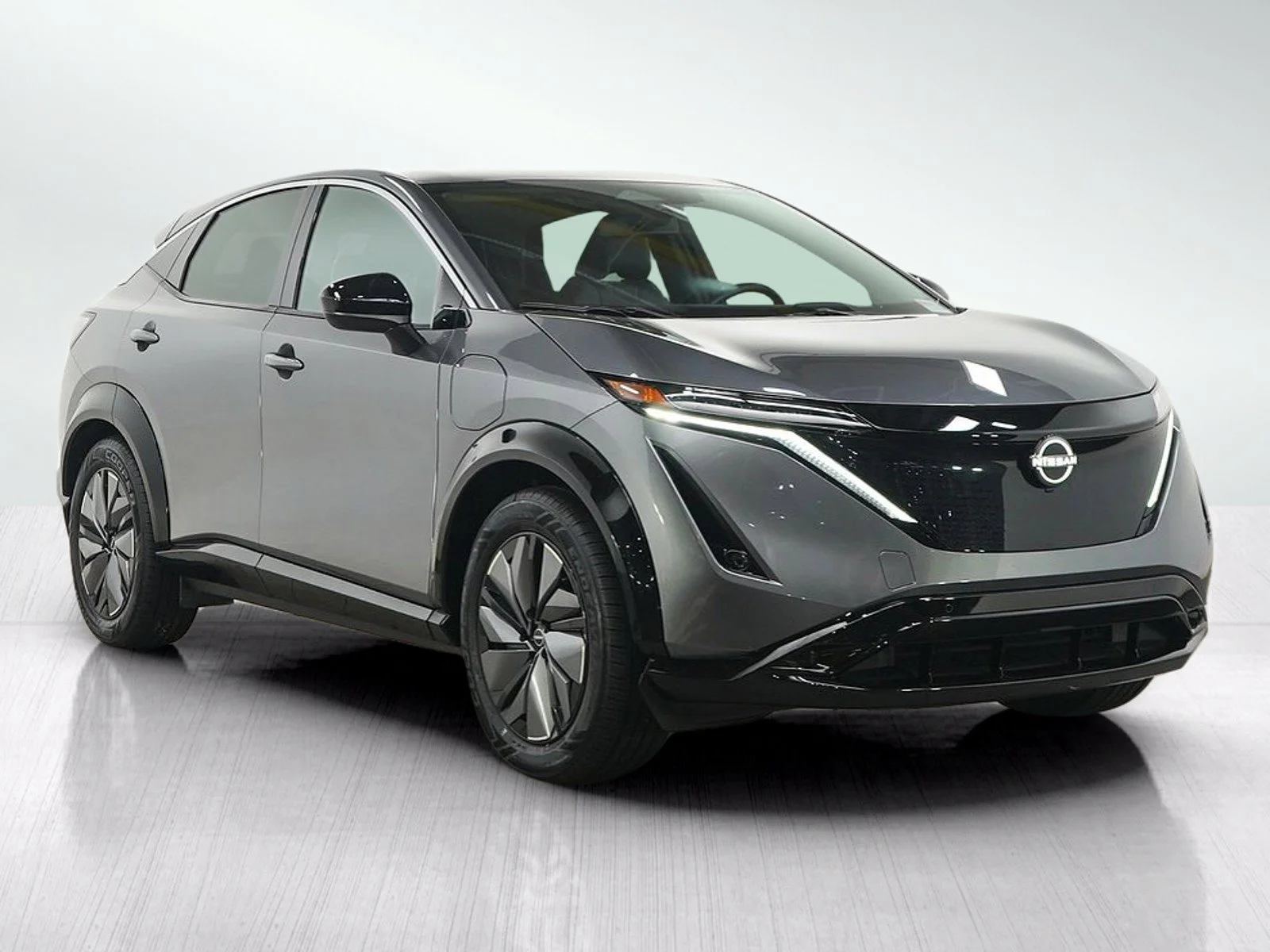 Used 2025 Gun Metallic Nissan ENGAGE image 7
