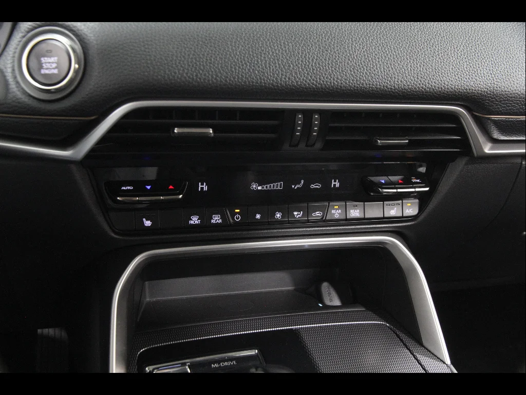 2024 Mazda CX-90 Turbo Preferred Plus Package - Photo 13