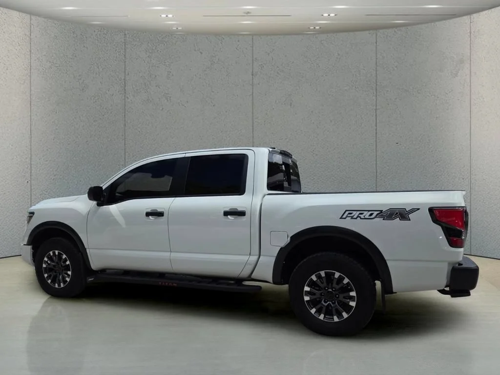 Used 2024 Glacier White Nissan PRO-4X image 6