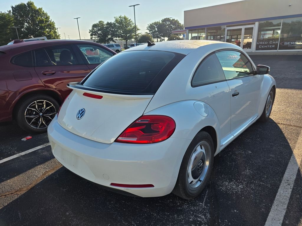 Used 2015 Pure White Volkswagen 1.8T Classic image 4