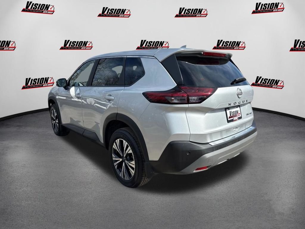 Used 2023 Silver Nissan SV image 7