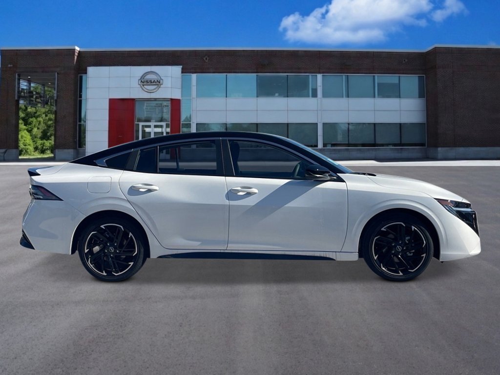 New 2027 Aspen White TriCoat / Super Black Two-tone Nissan SR image 6