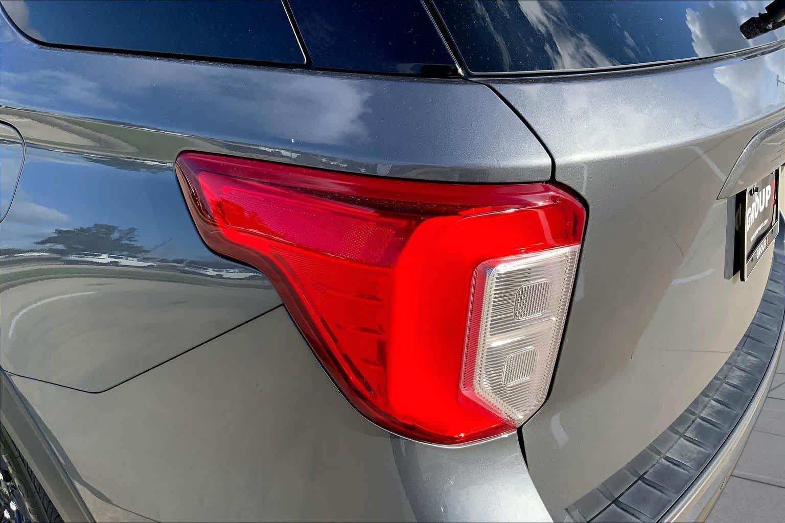 Used 2021 Carbonized Gray Metallic Ford XLT image 27