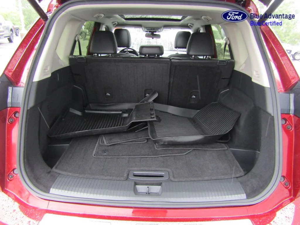 Certified Used 2025 Scarlet Ember Nissan SV image 38