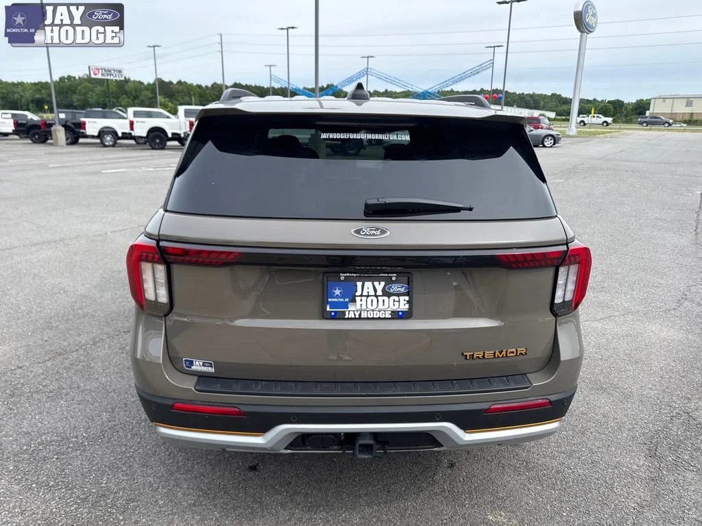 New 2026 Marsh Gray Ford Tremor® image 6