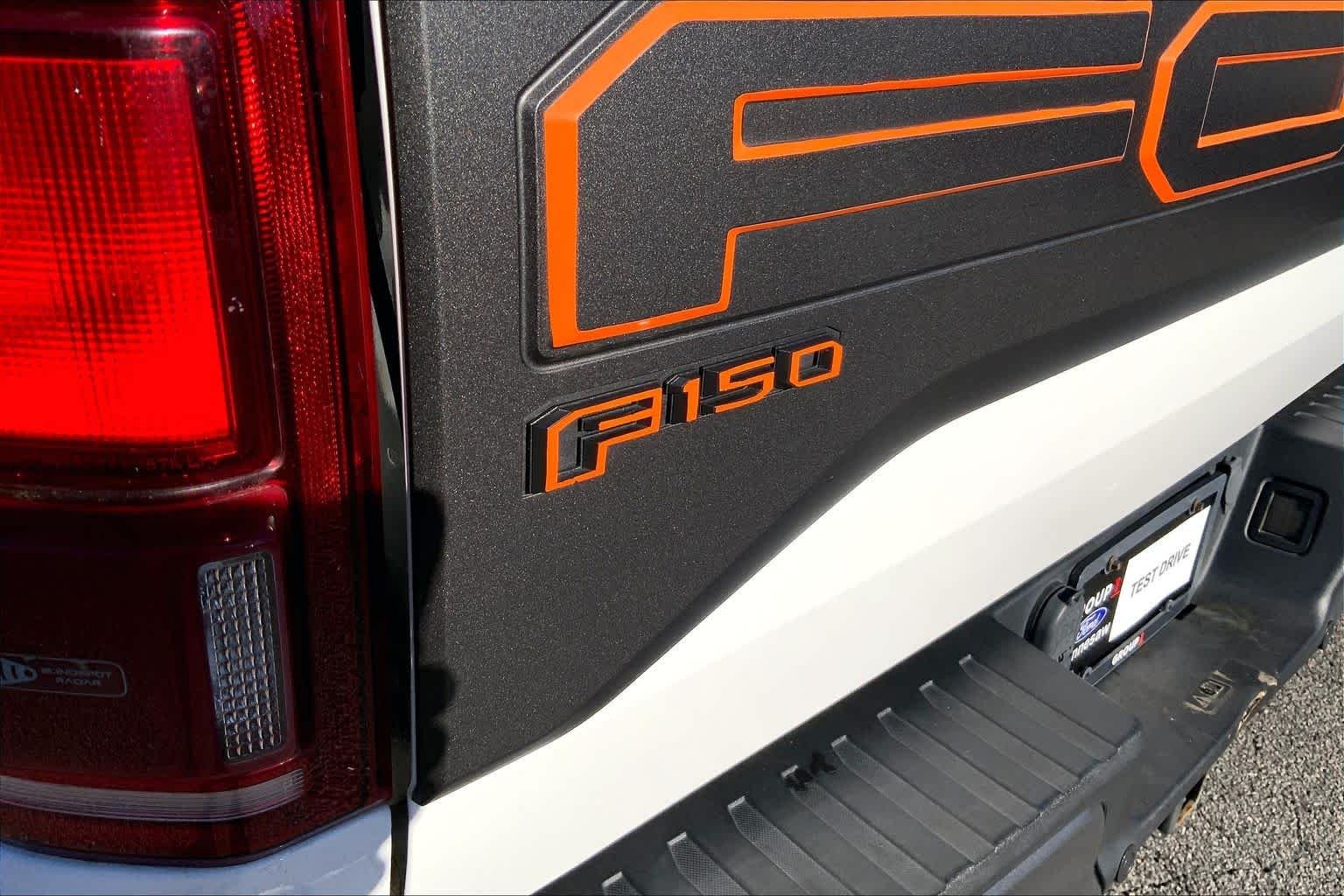 Used 2017 Oxford White Ford Raptor image 31