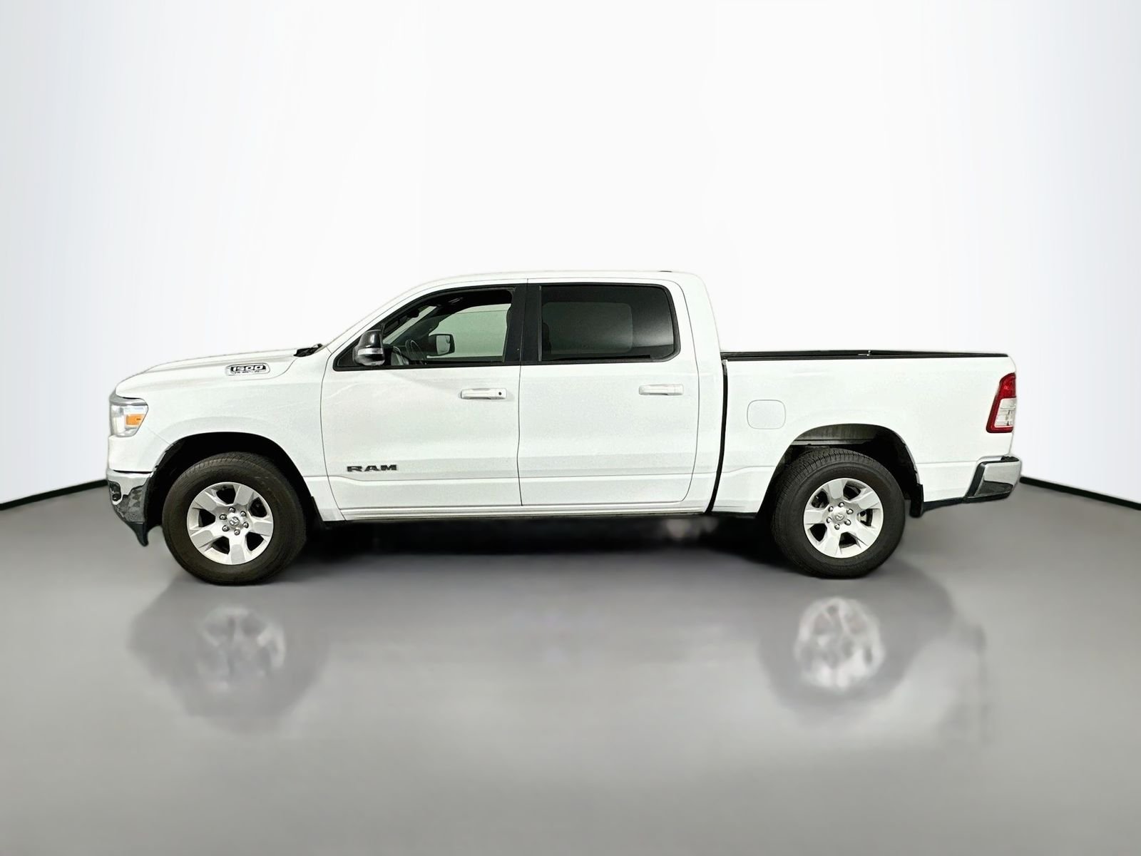 Used 2022 Bright White Clearcoat Ram Big Horn/Lone Star image 4