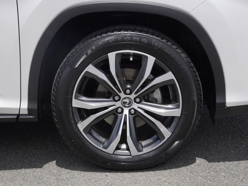 Certified Used 2020 White Lexus 350L image 9