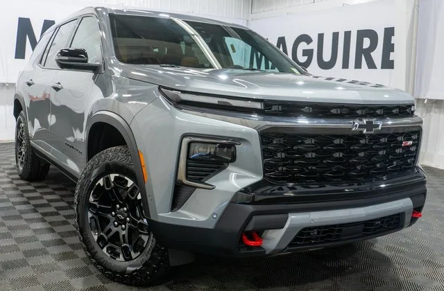 New 2027 Sterling Gray Metallic Chevrolet Z71 image 1