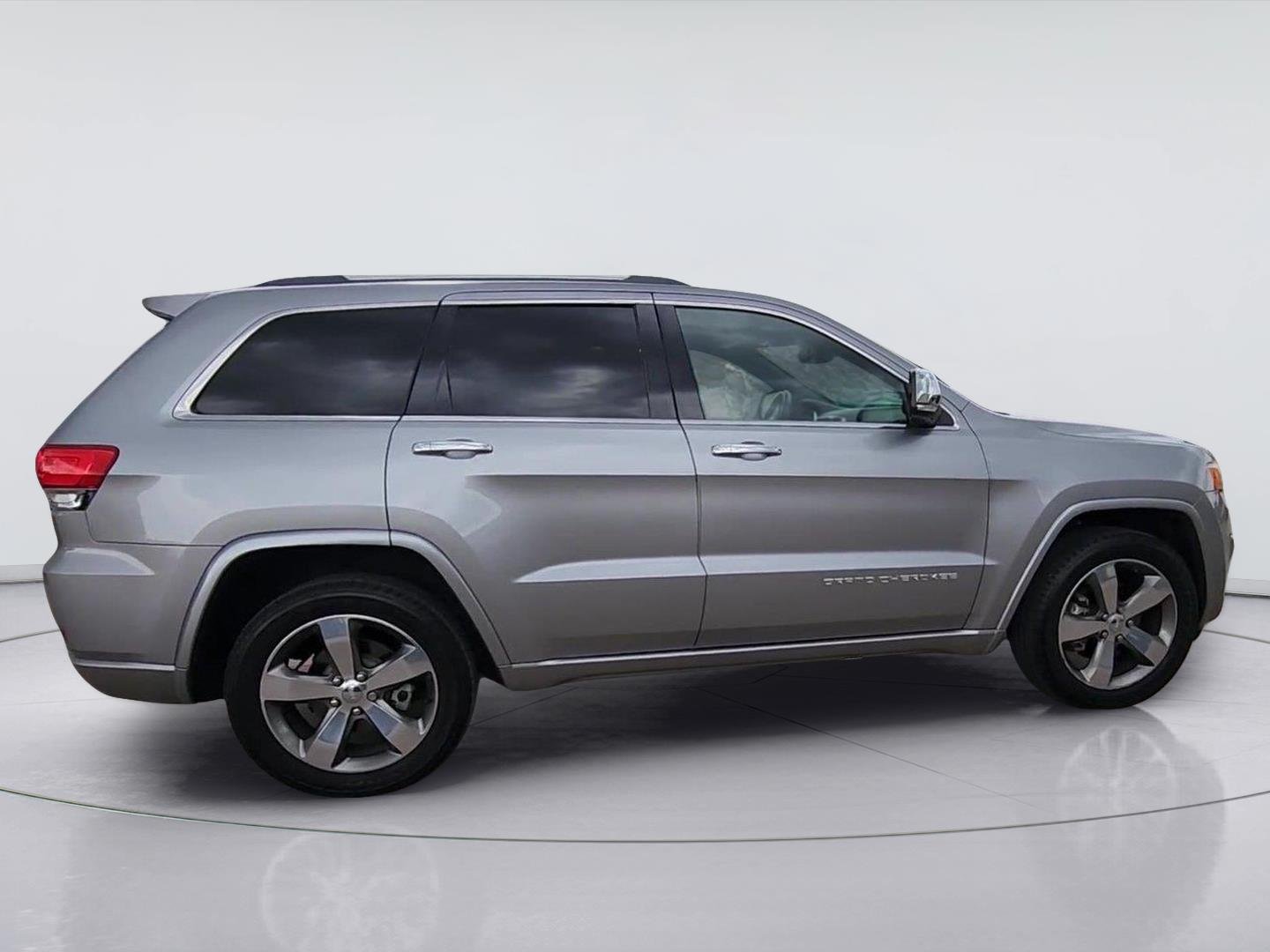 2015 Jeep Grand Cherokee Overland Silver at Auto Boutique Texas