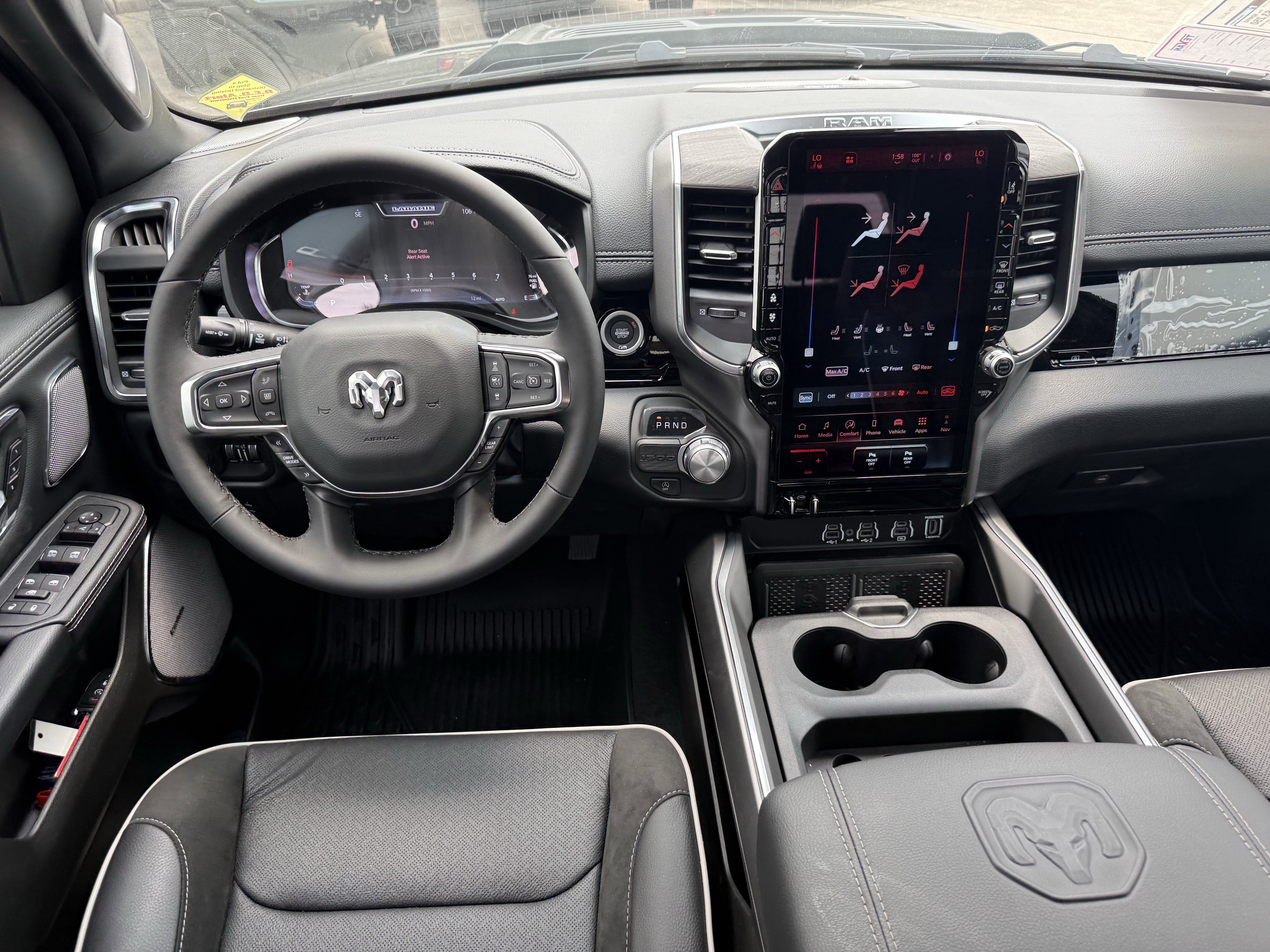 New 2026 Granite Crystal Metallic Clear-Coat Exterior Paint RAM Laramie image 10