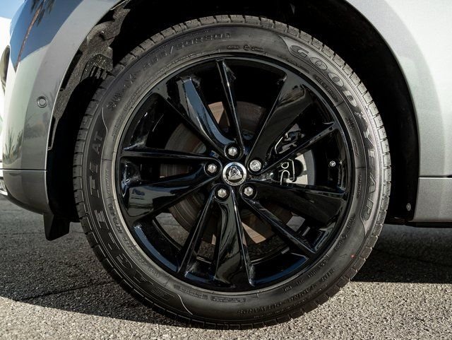 New 2026 Eiger Grey JAGUAR P250 R-DYNAMIC S image 11