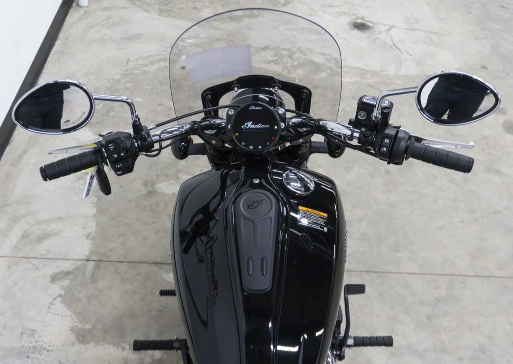 New 2025 BLACK METALLIC Indian Motorcycle  image 21
