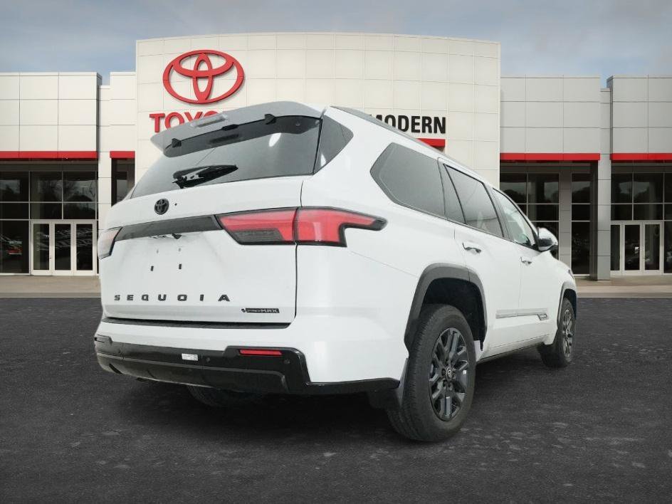 New 2026 Wind Chill Pearl Toyota Platinum image 16