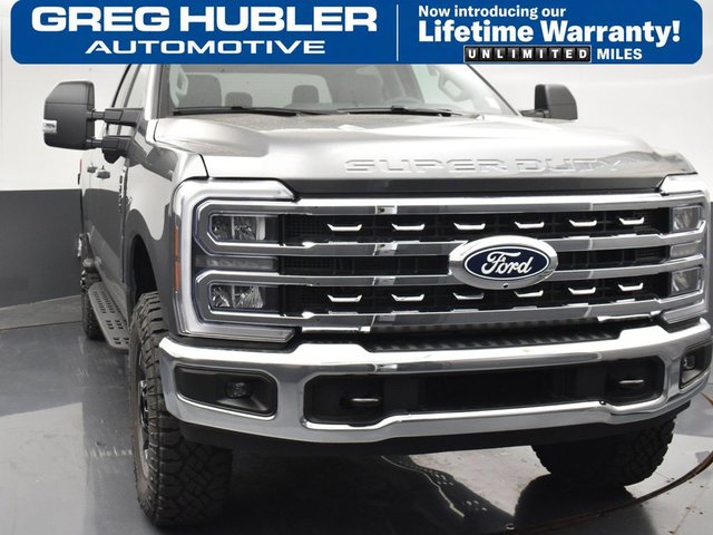 2027 Ford Super Duty F-250® XLT